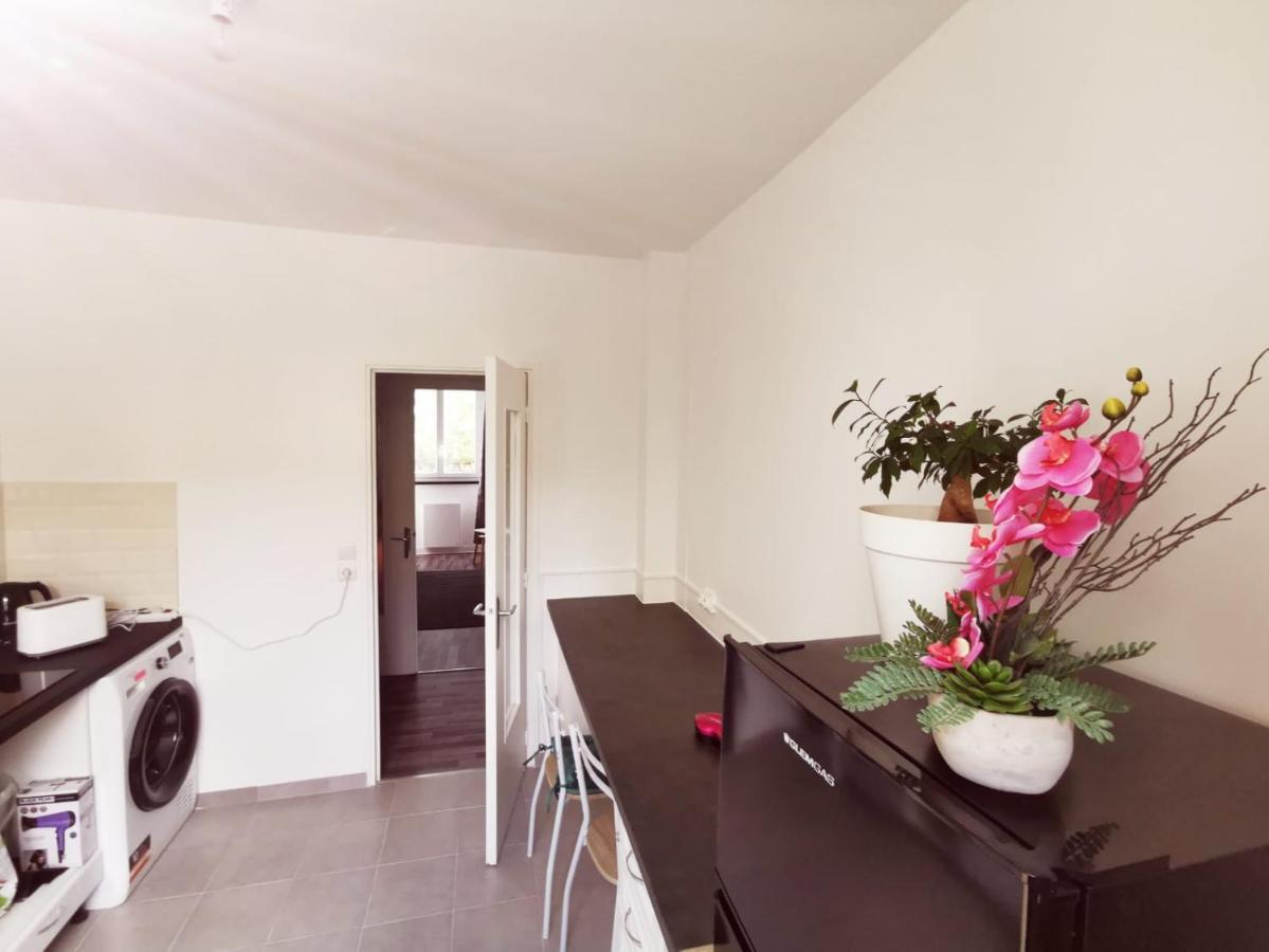 Appartement Pres De La Gare Rer C-Spacieux 4 Pieces Étampes Екстериор снимка